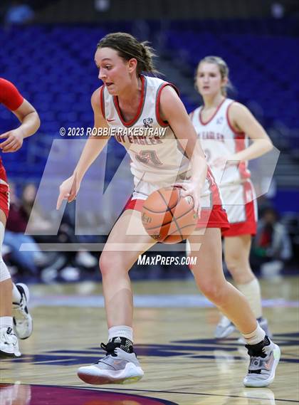 Thumbnail 3 in Holliday vs. Columbus (UIL 3A Basketball State Semifinal) photogallery.