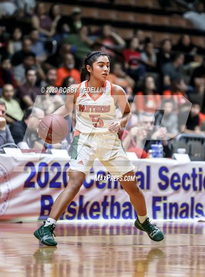 Thumbnail 2 in Arvin vs. Porterville (CIF D3 Central Section Championship) photogallery.