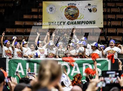 Thumbnail 2 in Arvin vs. Porterville (CIF D3 Central Section Championship) photogallery.