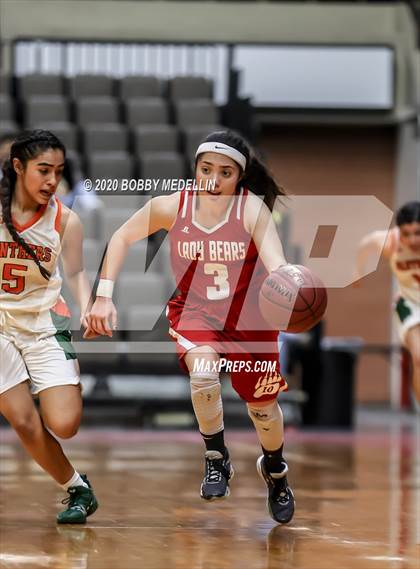 Thumbnail 2 in Arvin vs. Porterville (CIF D3 Central Section Championship) photogallery.