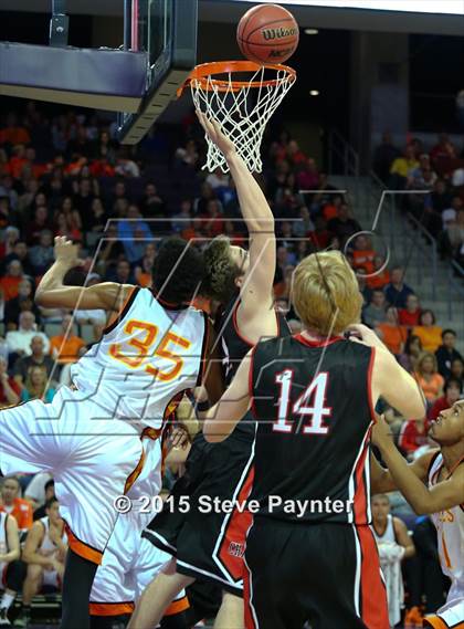 Thumbnail 1 in Chaparral vs. Corona del Sol  (AIA D1 Semifinal) photogallery.
