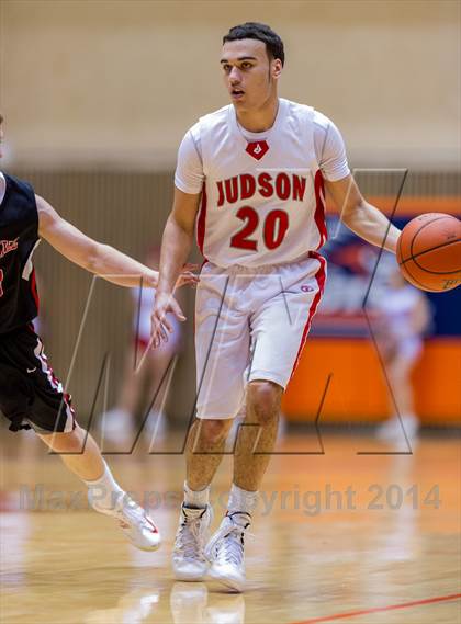 Thumbnail 2 in Judson vs. Churchill (UIL 5A Regional Quarter Finals) photogallery.