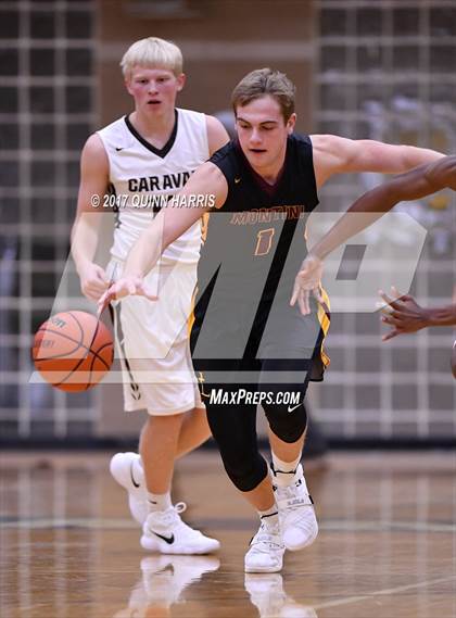 Thumbnail 1 in Montini Catholic @ Chicago Mt. Carmel photogallery.