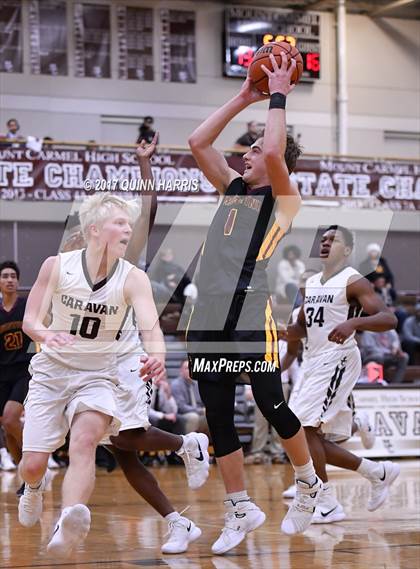 Thumbnail 3 in Montini Catholic @ Chicago Mt. Carmel photogallery.