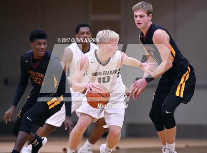 Thumbnail 3 in Montini Catholic @ Chicago Mt. Carmel photogallery.