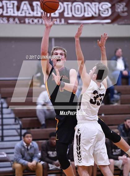 Thumbnail 3 in Montini Catholic @ Chicago Mt. Carmel photogallery.
