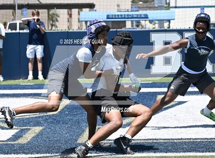 Thumbnail 3 in St. John Bosco vs. Servite (Brave 8 Invitational) photogallery.