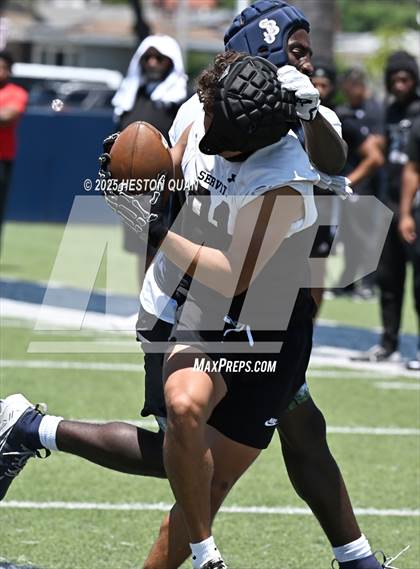 Thumbnail 2 in St. John Bosco vs. Servite (Brave 8 Invitational) photogallery.