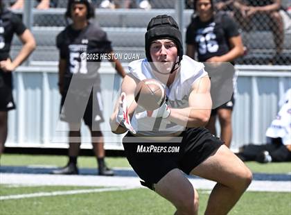 Thumbnail 2 in St. John Bosco vs. Servite (Brave 8 Invitational) photogallery.