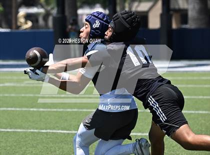 Thumbnail 1 in St. John Bosco vs. Servite (Brave 8 Invitational) photogallery.