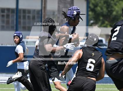 Thumbnail 1 in St. John Bosco vs. Servite (Brave 8 Invitational) photogallery.