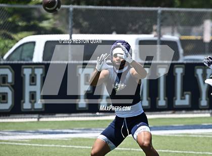 Thumbnail 2 in St. John Bosco vs. Servite (Brave 8 Invitational) photogallery.