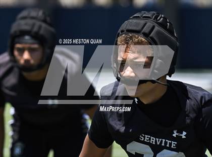 Thumbnail 3 in St. John Bosco vs. Servite (Brave 8 Invitational) photogallery.