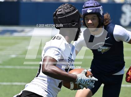Thumbnail 3 in St. John Bosco vs. Servite (Brave 8 Invitational) photogallery.