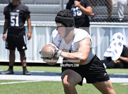 Thumbnail 3 in St. John Bosco vs. Servite (Brave 8 Invitational) photogallery.