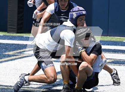 Thumbnail 2 in St. John Bosco vs. Servite (Brave 8 Invitational) photogallery.