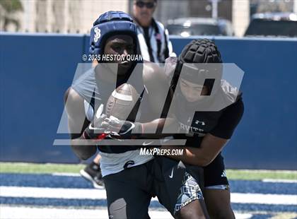 Thumbnail 3 in St. John Bosco vs. Servite (Brave 8 Invitational) photogallery.