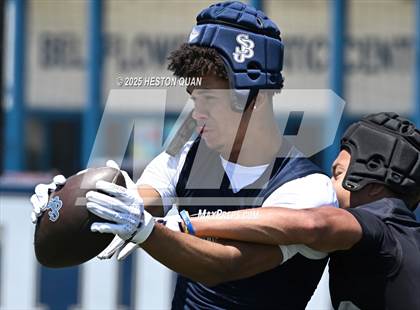 Thumbnail 3 in St. John Bosco vs. Servite (Brave 8 Invitational) photogallery.