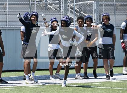 Thumbnail 3 in St. John Bosco vs. Servite (Brave 8 Invitational) photogallery.