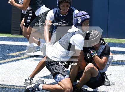 Thumbnail 3 in St. John Bosco vs. Servite (Brave 8 Invitational) photogallery.