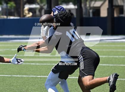 Thumbnail 2 in St. John Bosco vs. Servite (Brave 8 Invitational) photogallery.