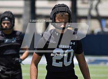 Thumbnail 2 in St. John Bosco vs. Servite (Brave 8 Invitational) photogallery.