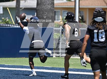 Thumbnail 3 in St. John Bosco vs. Servite (Brave 8 Invitational) photogallery.