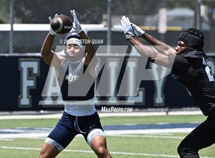 Thumbnail 3 in St. John Bosco vs. Servite (Brave 8 Invitational) photogallery.