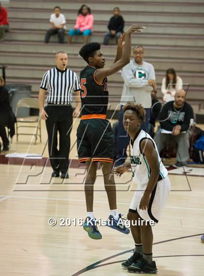 Thumbnail 3 in San Jacinto vs Canyon Springs photogallery.