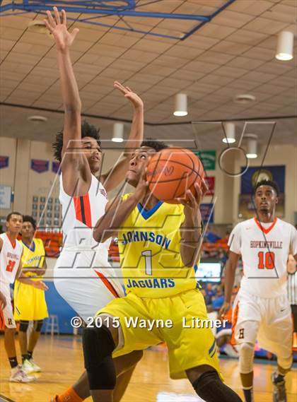 Thumbnail 3 in JO Johson vs Hopkinsville (Marshall County Hoopfest) photogallery.