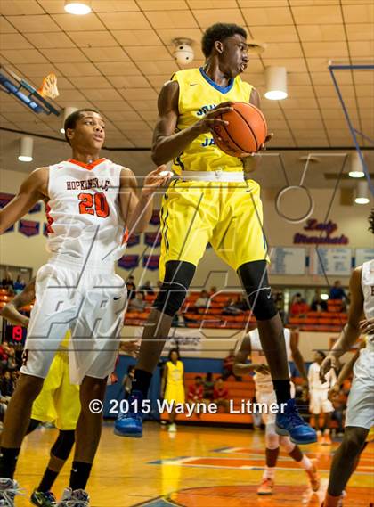 Thumbnail 1 in JO Johson vs Hopkinsville (Marshall County Hoopfest) photogallery.