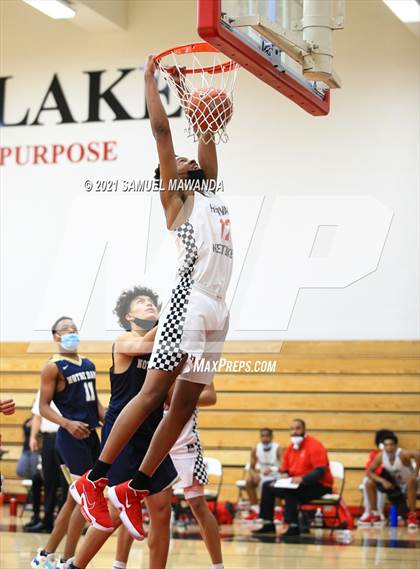 Thumbnail 3 in Notre Dame (SO) @ Harvard-Westlake photogallery.