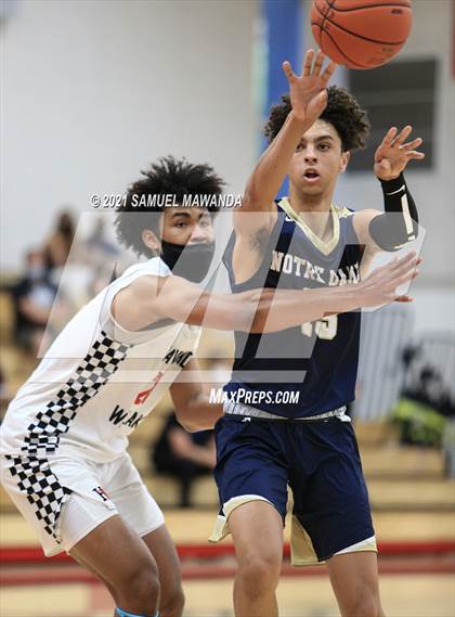 Thumbnail 1 in Notre Dame (SO) @ Harvard-Westlake photogallery.