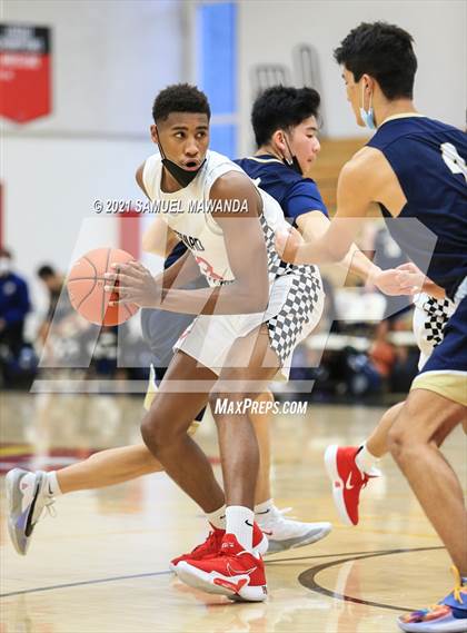 Thumbnail 1 in Notre Dame (SO) @ Harvard-Westlake photogallery.