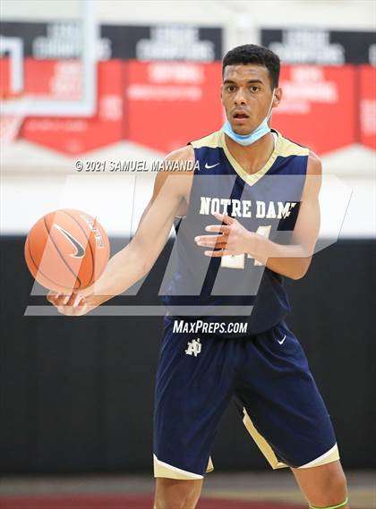 Thumbnail 2 in Notre Dame (SO) @ Harvard-Westlake photogallery.