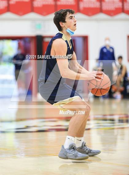 Thumbnail 2 in Notre Dame (SO) @ Harvard-Westlake photogallery.