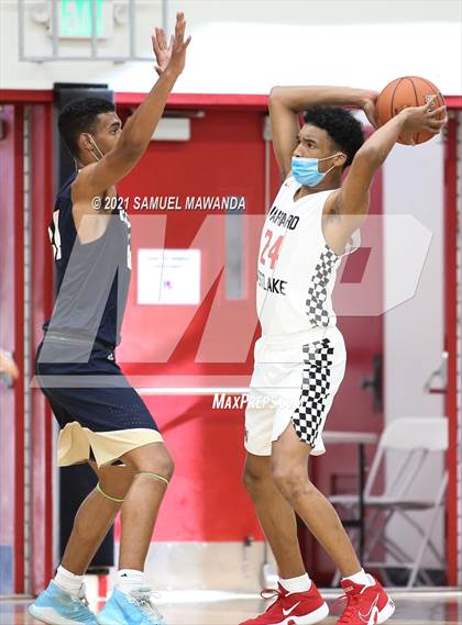 Thumbnail 2 in Notre Dame (SO) @ Harvard-Westlake photogallery.