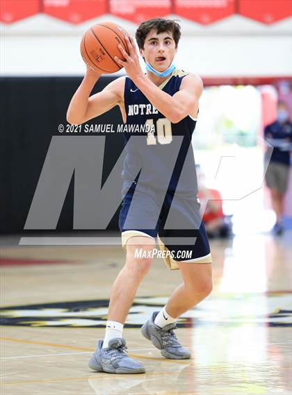 Thumbnail 3 in Notre Dame (SO) @ Harvard-Westlake photogallery.