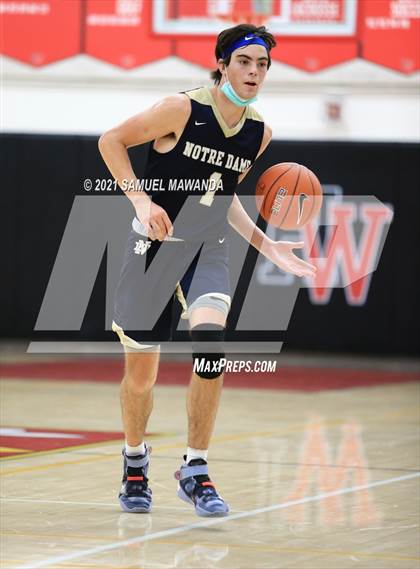 Thumbnail 1 in Notre Dame (SO) @ Harvard-Westlake photogallery.