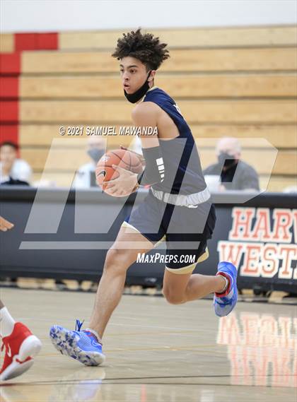 Thumbnail 3 in Notre Dame (SO) @ Harvard-Westlake photogallery.