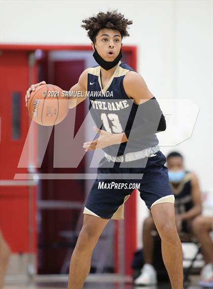 Thumbnail 1 in Notre Dame (SO) @ Harvard-Westlake photogallery.