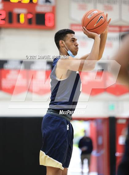 Thumbnail 2 in Notre Dame (SO) @ Harvard-Westlake photogallery.