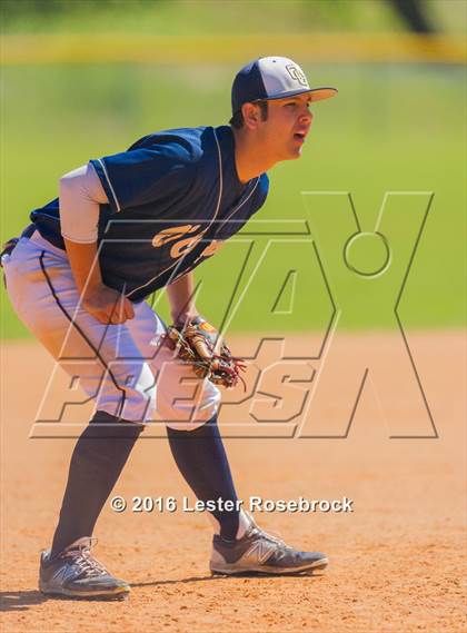 Thumbnail 2 in O'Connor vs Warren JV photogallery.