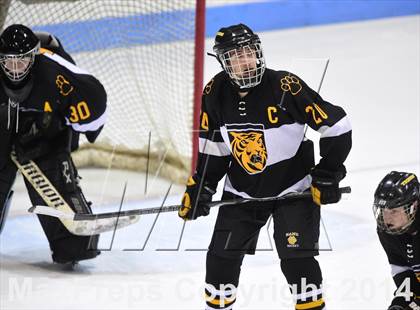 Thumbnail 3 in Daniel Hand vs. Amity Regional (CIAC DII Final) photogallery.