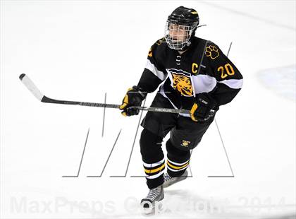 Thumbnail 3 in Daniel Hand vs. Amity Regional (CIAC DII Final) photogallery.