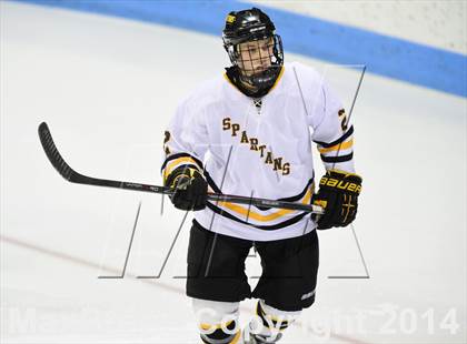 Thumbnail 2 in Daniel Hand vs. Amity Regional (CIAC DII Final) photogallery.