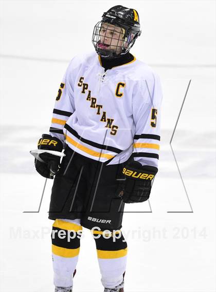 Thumbnail 3 in Daniel Hand vs. Amity Regional (CIAC DII Final) photogallery.