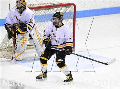 Thumbnail 3 in Daniel Hand vs. Amity Regional (CIAC DII Final) photogallery.