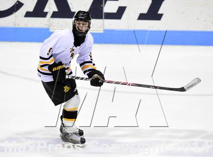 Thumbnail 1 in Daniel Hand vs. Amity Regional (CIAC DII Final) photogallery.