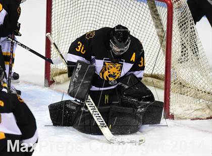 Thumbnail 3 in Daniel Hand vs. Amity Regional (CIAC DII Final) photogallery.